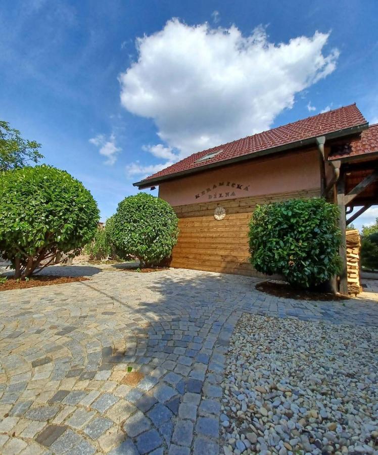 Ubytovani V Soukromi Na Sadove 906 - Valtice Dış mekan fotoğraf