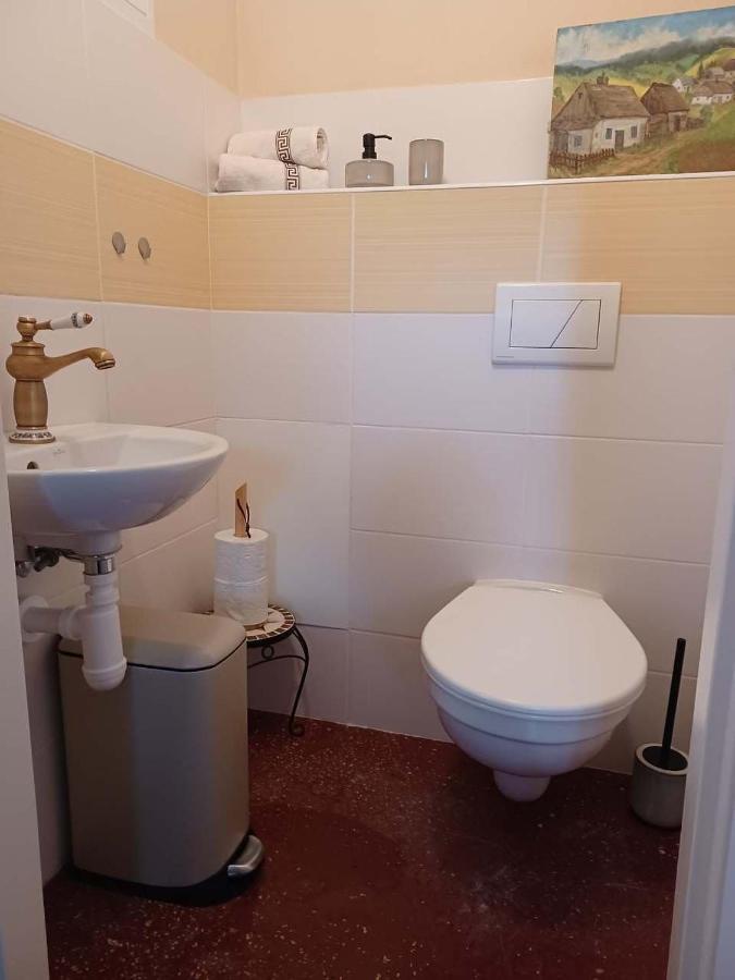 Ubytovani V Soukromi Na Sadove 906 - Valtice Dış mekan fotoğraf